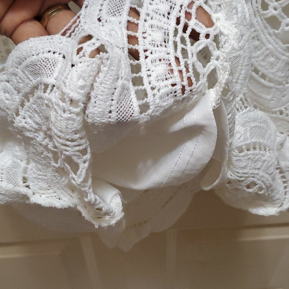Dresses - Picture 5 of 5